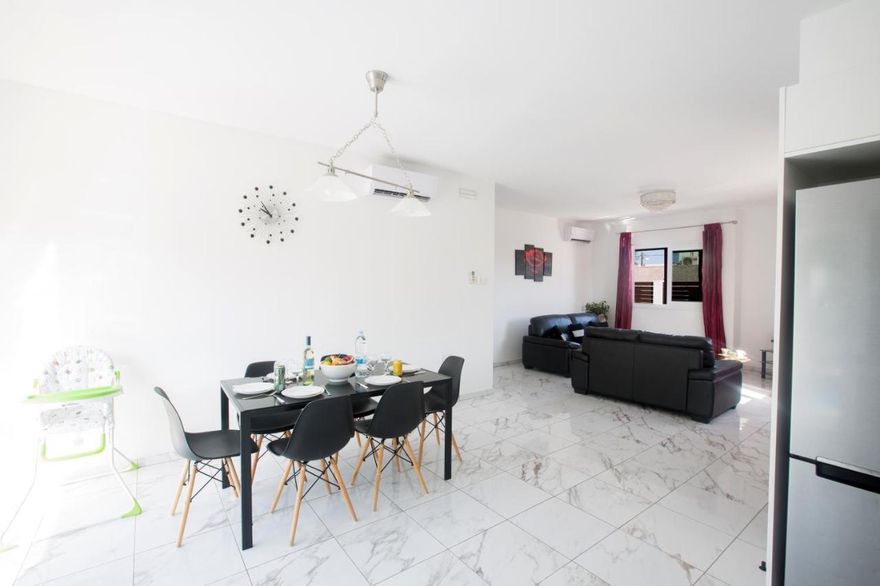 Broadway Villas Протарас Экстерьер фото