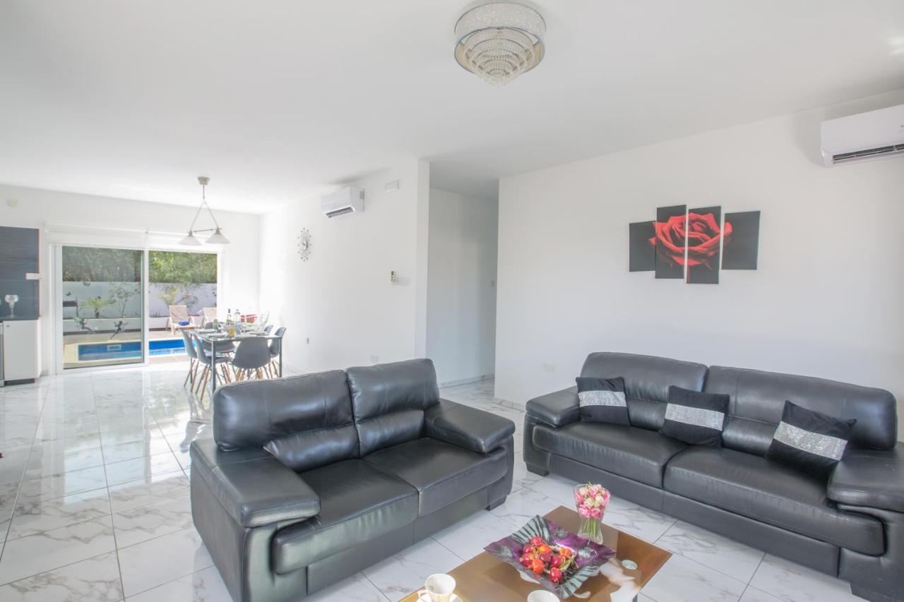 Broadway Villas Протарас Экстерьер фото
