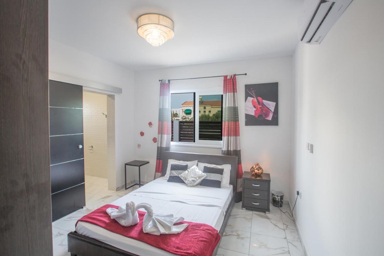 Broadway Villas Протарас Экстерьер фото